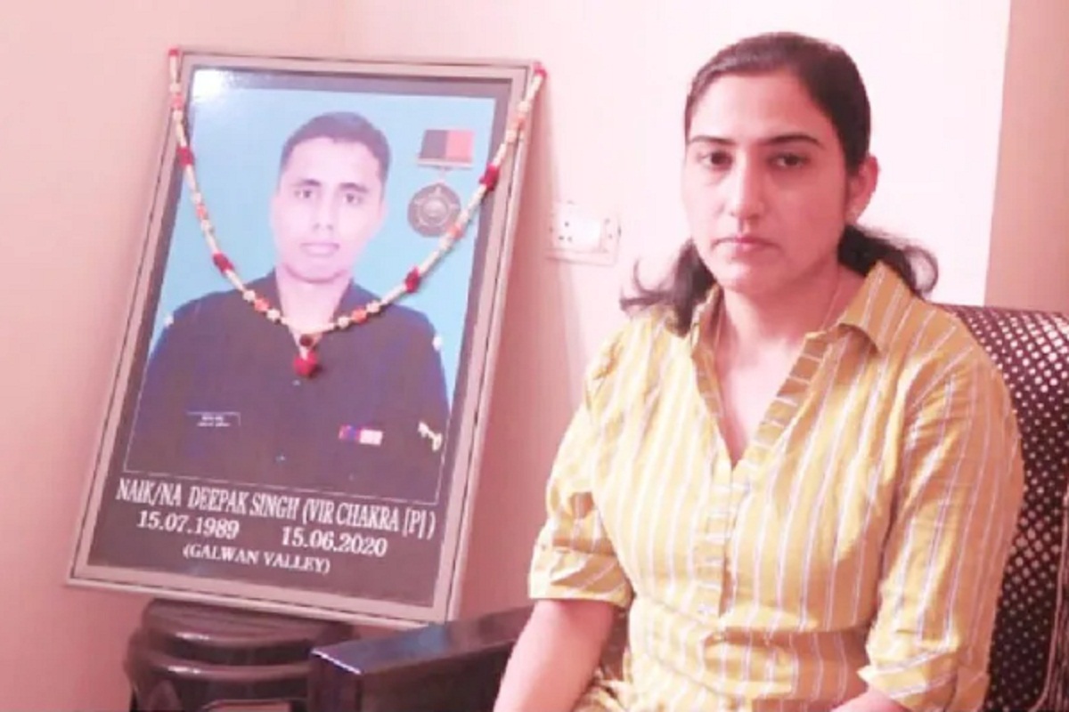 गलवान व्हॅलीत जवान झाला शहीद, दोघांनी एकत्र पाहिलेलं स्वप्न पत्नीनं असं केलं पूर्ण