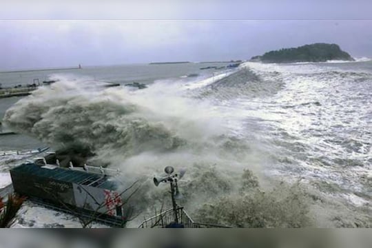 Tsunami Indian Ocean : पूर्व तिमोरमध्ये भूकंप, हिंदी महासागरात त्सुनामीचा Alert, भारताच्या 'या' राज्यांना धोक्याची घंटा