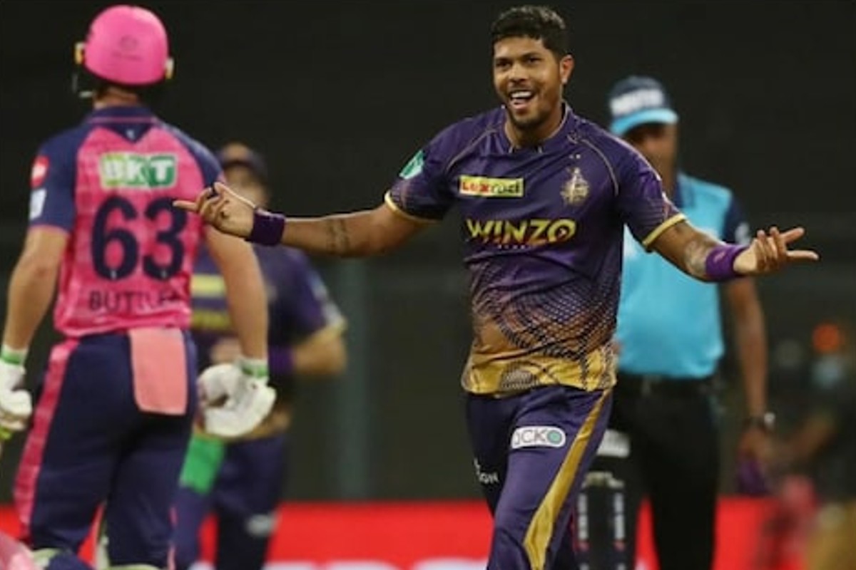 IPL 2022 : उमेशने आपल्याच बॉलिंगवर पकडला भन्नाट कॅच, पडिक्कल बघतच बसला, VIDEO