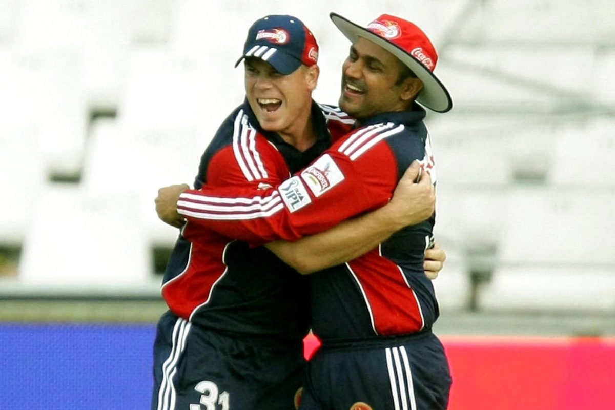 डेव्हिड वॉर्नरच्या 'त्या' वागण्यामुळे त्याला वगळण्याचा निर्णय घ्यावा लागला, वीरेंद्र सेहवागचा मोठा खुलासा