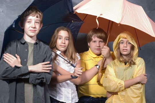 Health Care In Monsoon: पावसात भिजल्यावर पहिलं काम हे करा, पडणार नाही आजारी