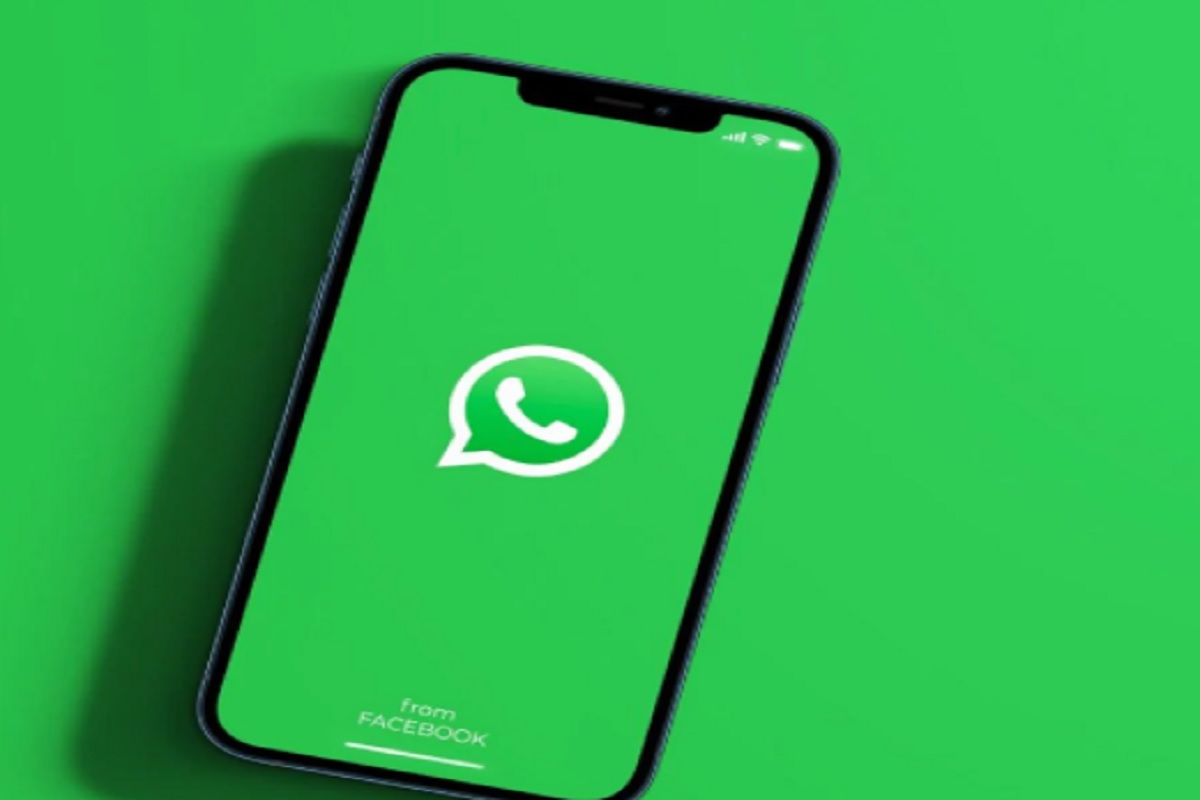 या नंबरवर चुकूनही Call करू नका, WhatsApp Account हॅक होण्याचा धोका