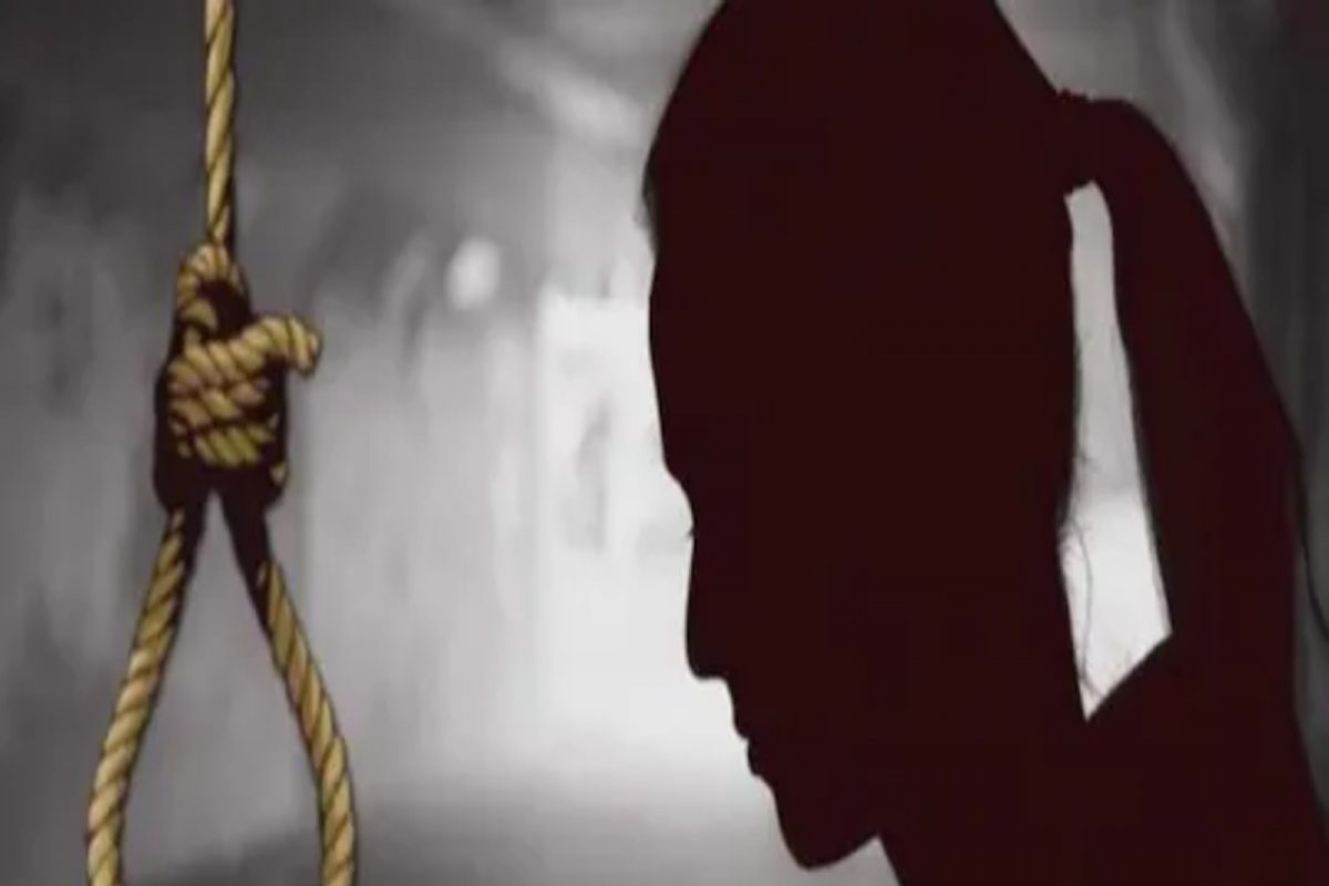 घरातील किरकोळ कारणावरुन वाद, नवविवाहितेने उचलले धक्कादायक पाऊल