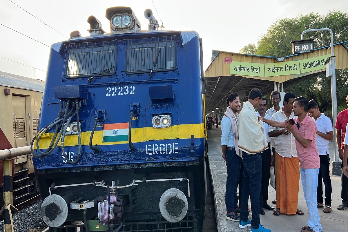 Indias First Private Train: भारतातील पहिली खासगी ट्रेन शिर्डीत दाखल, 830 प्रवाशांसह कोईम्बतूरमधून साईनगरीत