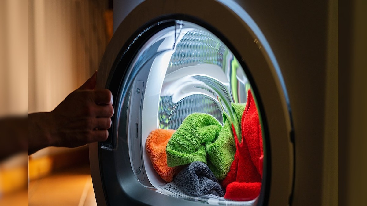 Vastu tips never wash clothes at night according to vastu shastra rp