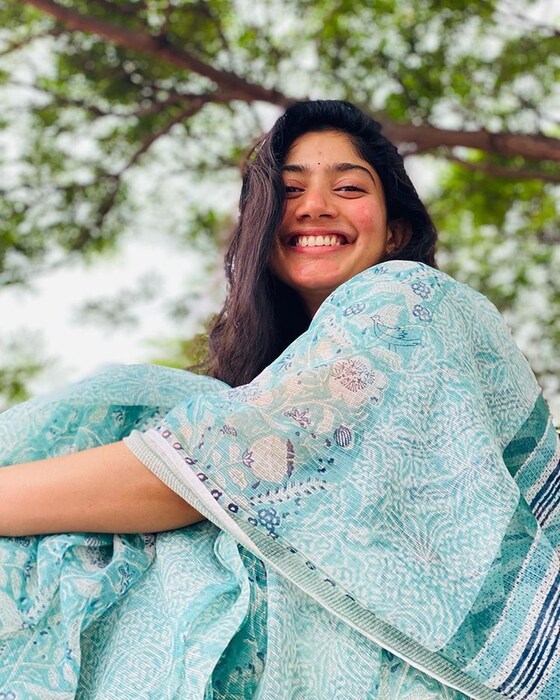 साई पल्लवी फक्त एक उत्तम अभिनेत्रीच नव्हे तर एक डान्सरसुद्धा आहे.ही अभिनेत्री प्रामुख्याने तामिळ, तेलुगु आणि मल्याळम चित्रपटांमध्ये काम करते. 