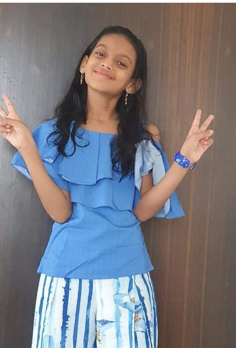 सिद्धार्थने पोस्ट शेअर करत लिहलंय, ''Happy birthday Swara ... माझ्या आयुष्यातला सर्वात आनंदाचा दिवस..स्वराचा वाढदिवस..तुझ्या सगळ्या ईच्छा,स्वप्न पूर्ण होवोत..आणि बाबा आहेच ती पूर्ण करायला..अजून खूप मज्जा करत राहू..lv u forever swara''. 