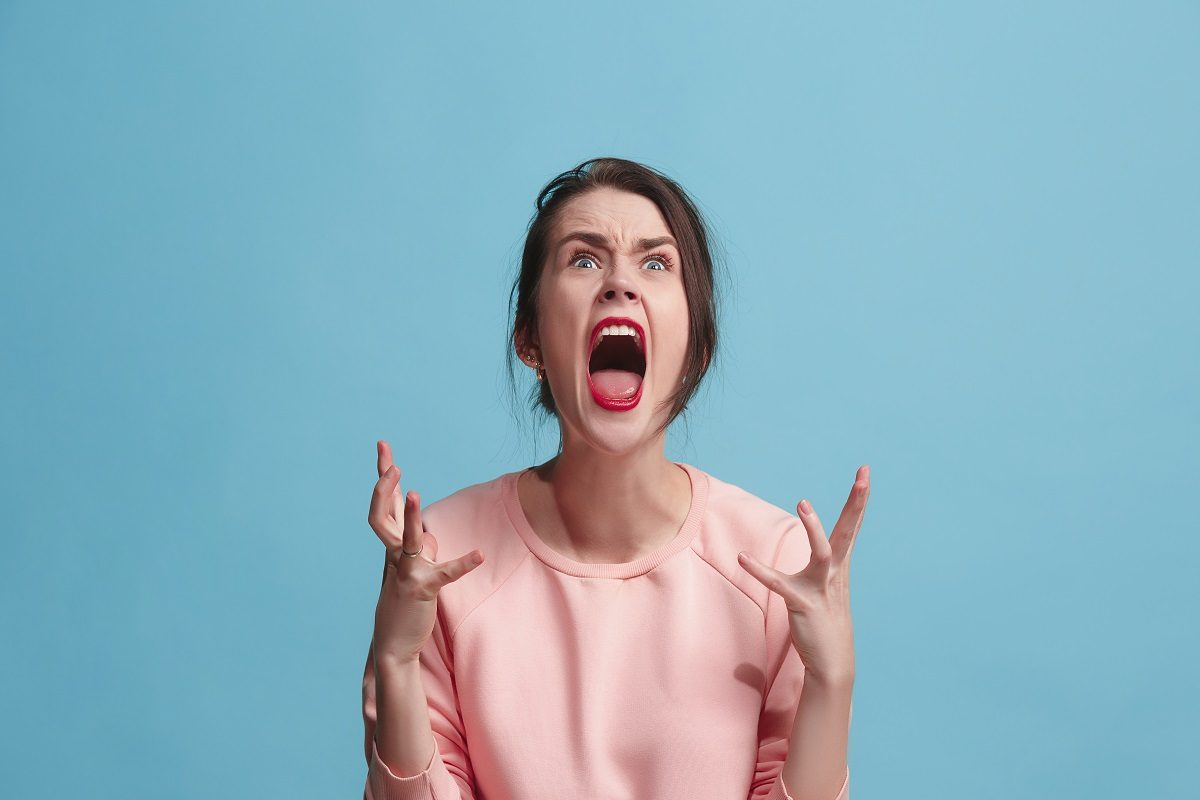 Reduce Anger: सतत चिडचिड-रागावणे आरोग्यासाठी आहे घातक; हे उपाय करून बघा परिणाम