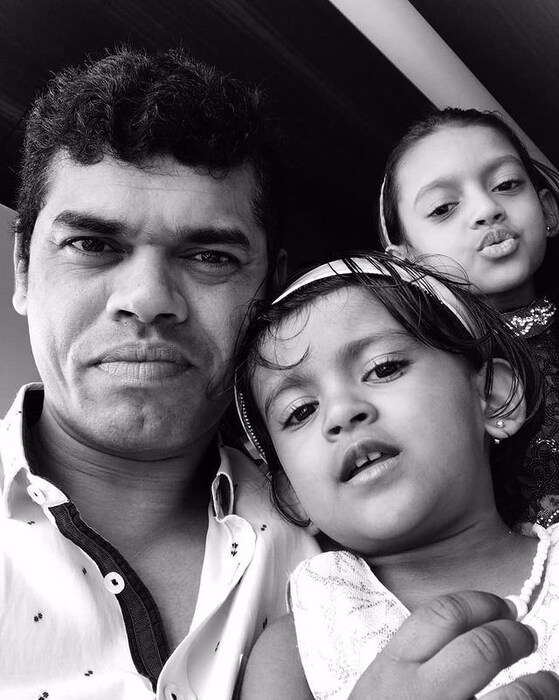 सिद्धार्थनं मागील दोन वर्ष पत्नी तृप्तीबरोबर एकही फोटो शेअर केला नव्हता. सिद्धार्थ लेक स्वरा आणि इरा यांच्याबरोबरचेच फोटो कायम शेअर करत होता. 