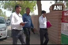 मोठी बातमी: राजस्थानचे मुख्यमंत्री अशोक गहलोत यांच्या भावाच्या घरी CBI ची धाड मोठी बातमी: राजस्थानचे मुख्यमंत्री अशोक गहलोत यांच्या भावाच्या घरी CBI ची धाड