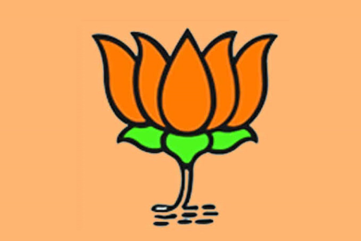 पिंपरी चिंचवड विधानसभा मतदारसंघाचे आमदार लक्ष्मण जगताप यांना मुंबईला नेणार कसं नेणार असा मोठा प्रश्न भाजप नेत्यांसमोर उभा ठाकला आहे.