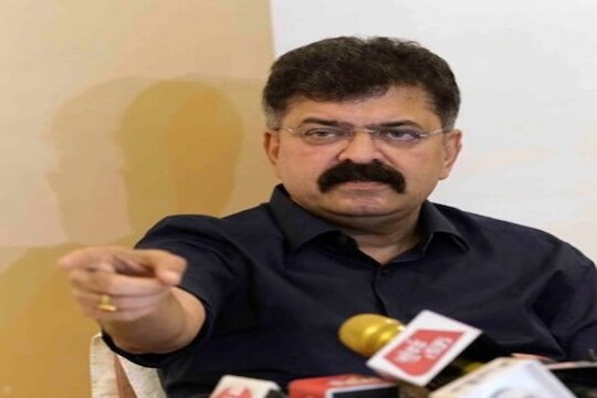  जितेंद्र आव्हाड यांना आज 11:30 सुमारास कोर्टात हजर केले जाणार आहे. दुपारी लोकअदालत असल्यानं पहिल्या सत्रातच हजर करणार आहे