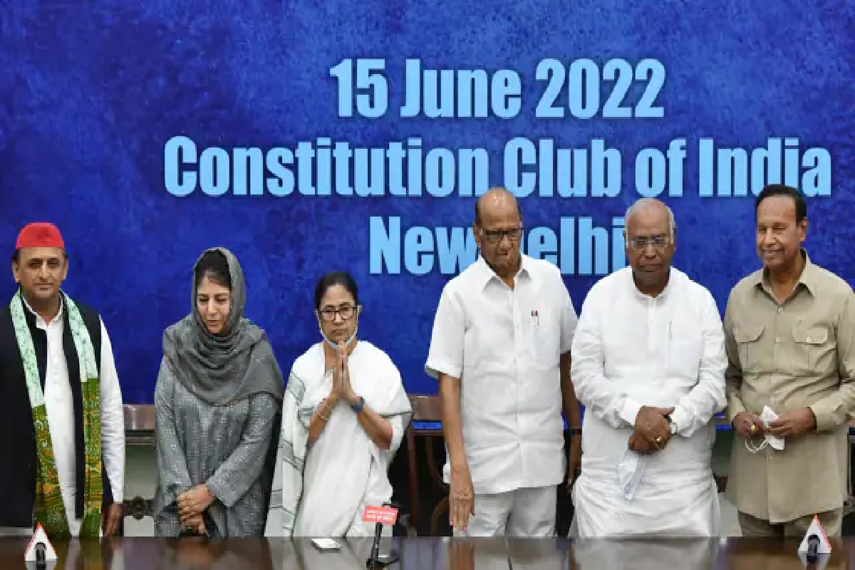 President Election 2022: राष्ट्रपतिपदाच्या उमेदवारासाठी 'या' चार नावांवर विरोधकांची चर्चा, शरद पवारांनी धुडकावली ऑफर