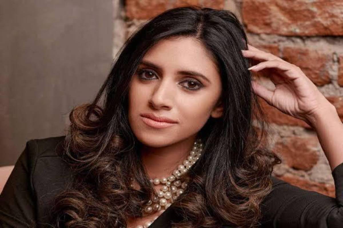 BREAKING : भारतातली टॉपची फॅशन डिझायनर प्रत्युषा गरिमेल्लाचा घरात संशयास्पद मृत्यू