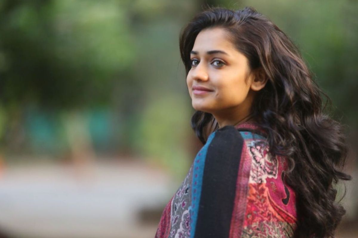 Ananya Marathi movie: महाराष्ट्राच्या क्रशची पहिली झलक, 'अनन्या'चा टीजर झाला प्रदर्शित