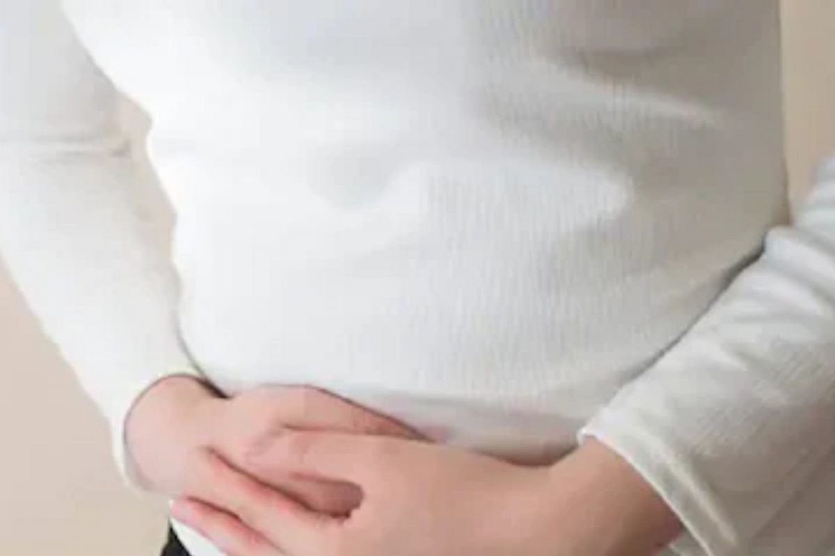 पचनशक्ती मजबूत करण्यासाठी फॉलो करा या टिप्स; बद्धकोष्ठतेचा त्रास होईल दूर