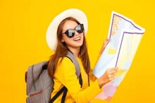 Travel Tips : कमी खर्चात प्रवासाचा भरपूर आनंद घ्यायचाय? तर फॉलो करा या 5 टिप्स