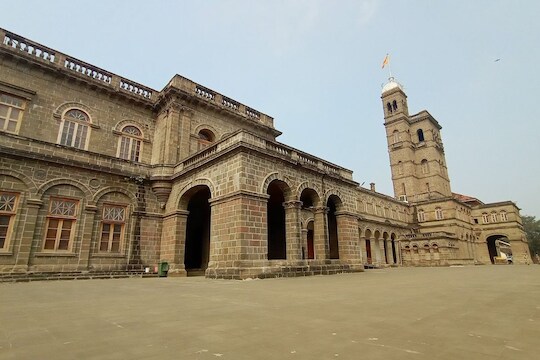 Pune : बारावीनंतर कुठं ॲडमिशन घ्यायचं, कन्फ्युज झालात? तर SPPU मधील Job ची 100 टक्के खात्री असणाऱ्या कोर्सची ही घ्या माहिती