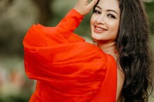 Sukh Mhanje Nakki Kay Asata: ठसकेदार अंदाजात असणाऱ्या गौरीचा क्यूट लुक VIRAL Sukh Mhanje Nakki Kay Asata: ठसकेदार अंदाजात असणाऱ्या गौरीचा क्यूट लुक VIRAL
