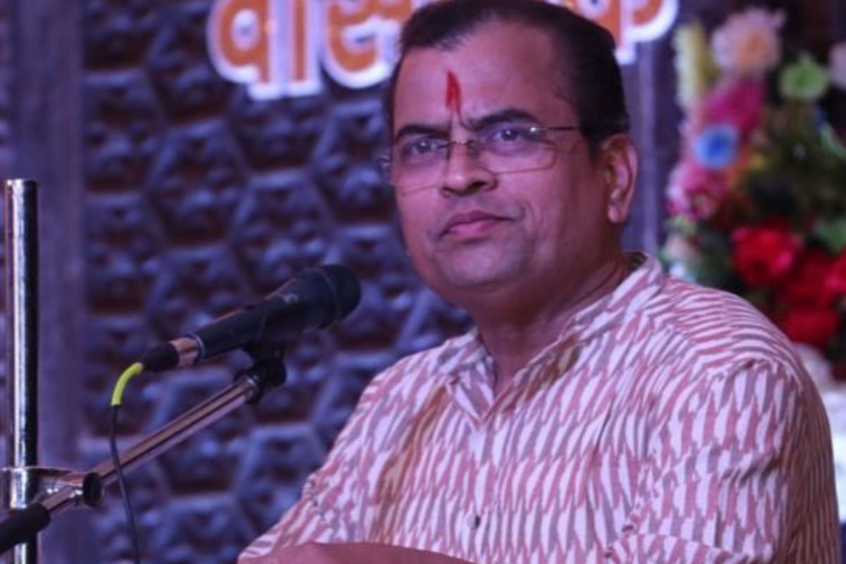 नथुराम गोडसे नाटकावेळी 150 माणसांनी घुसून केला होता दंगा, शरद पोंक्षेंना आठवला 'तो' प्रसंग