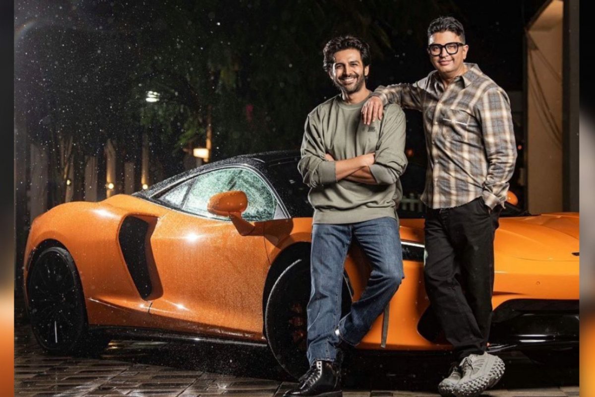 कार्तिक आर्यनला गिफ्ट मिळाली भारतातील पहिली McLaren Gt; किंमत कोटींच्या घरात