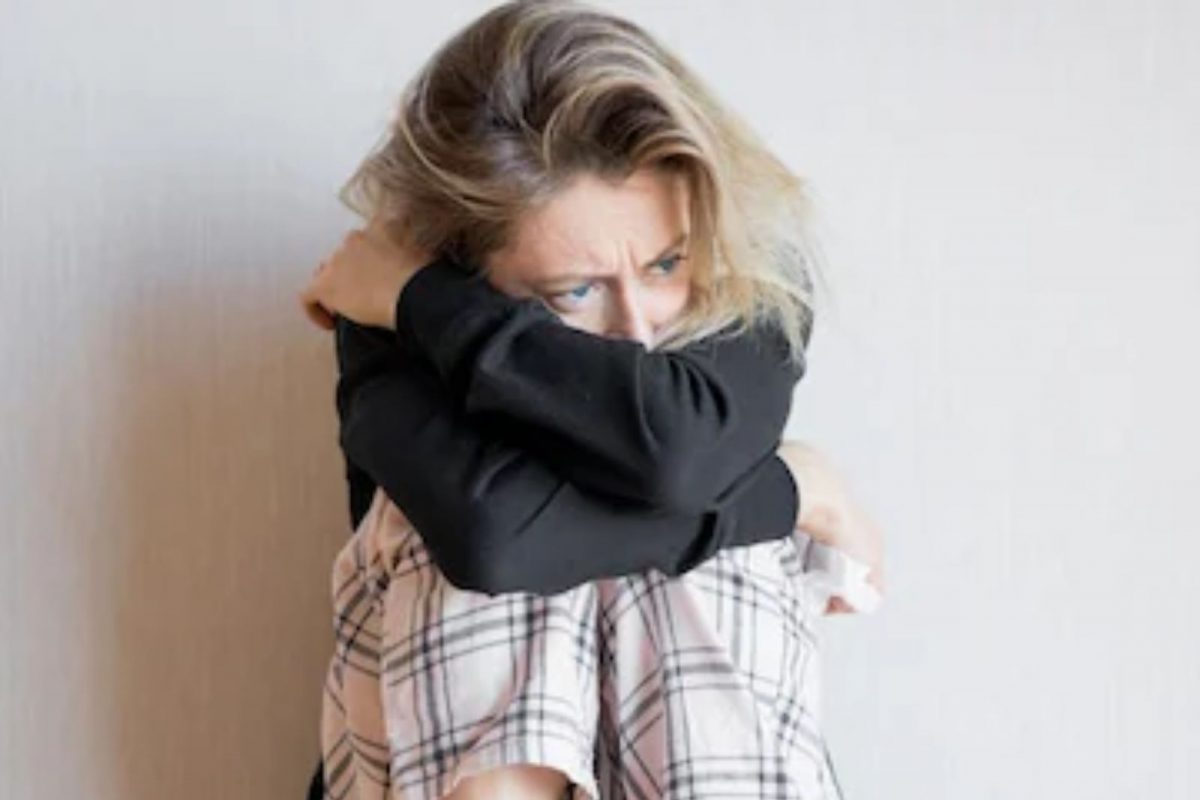 'ब्रेकअप के बाद' धक्क्यातून सावरणारं Breakup Funeral Rituals; काय आहे हे आणि कसं करायचं पाहा