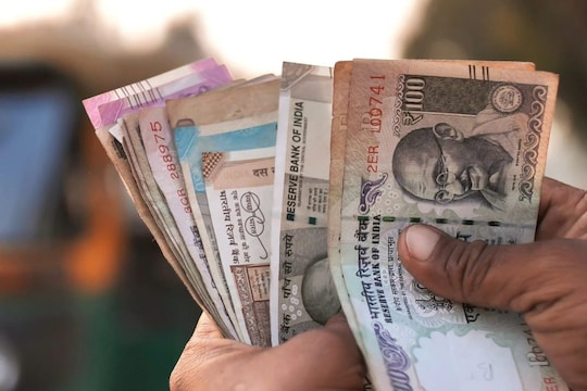 या तीन दिवसांमध्ये चुकूनही कर्ज घेऊ नये; मुद्दल राहिली बाजूला व्याजच जास्त जातं