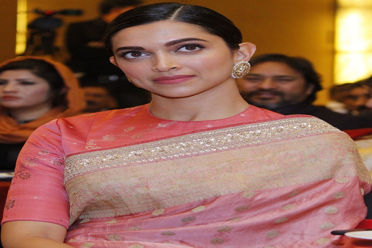 Deepika Padukone Health Update: शुटींगदरम्यान दीपिकाच्या हृदयाचे ठोके वाढले, तात्काळ रुग्णालयात केलं दाखल