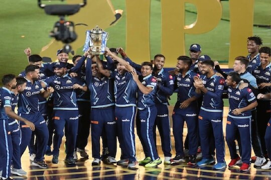 IPL 2023 : पहिल्याच मोसमात आयपीएल चॅम्पियन तरी गुजरात टायटन्सने टीमबाहेर केले हे खेळाडू