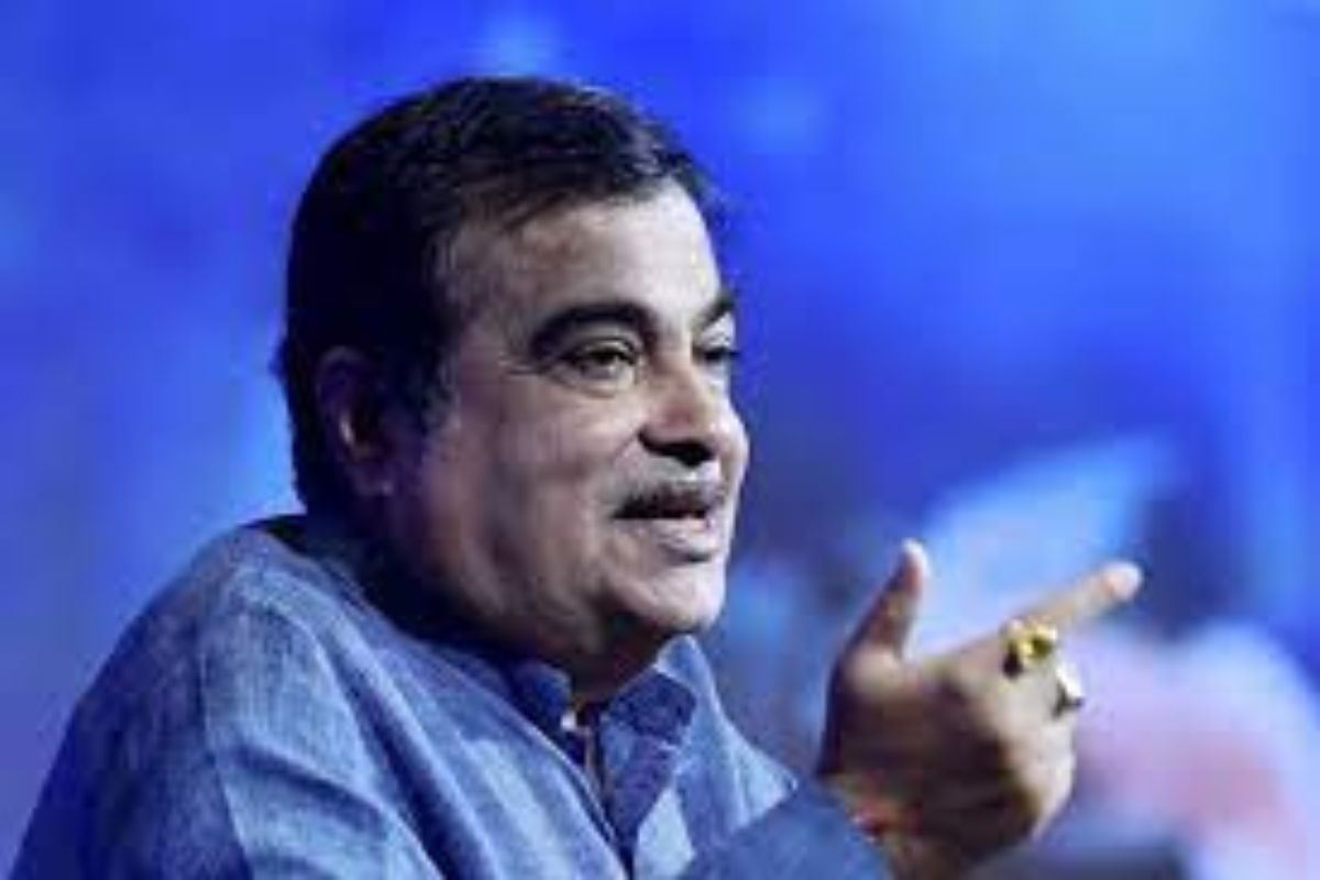 रस्तेबांधणीत NHAI चा विश्वविक्रम; 105 तासांत बांधला अमरावती ते अकोल्यादरम्यानच 75 KM काँक्रीट रस्ता