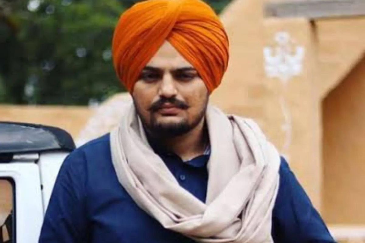 सिद्धू मूसेवाला हत्याकांडात मोठा खुलासा; आता या राजकीय नेत्याकडे संशयाची सुई