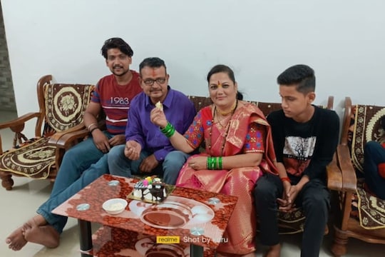 BREAKING : सांगलीत एकाचवेळी 9 जणांचा मृत्यू; कुटुंबाची सामूहिक आत्महत्या?