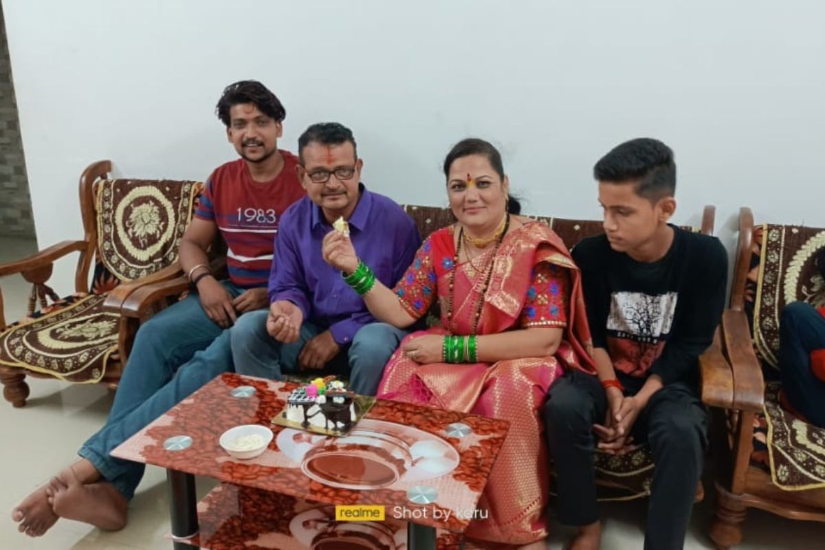 BREAKING : सांगलीत एकाचवेळी 9 जणांचा मृत्यू; कुटुंबाची सामूहिक आत्महत्या?