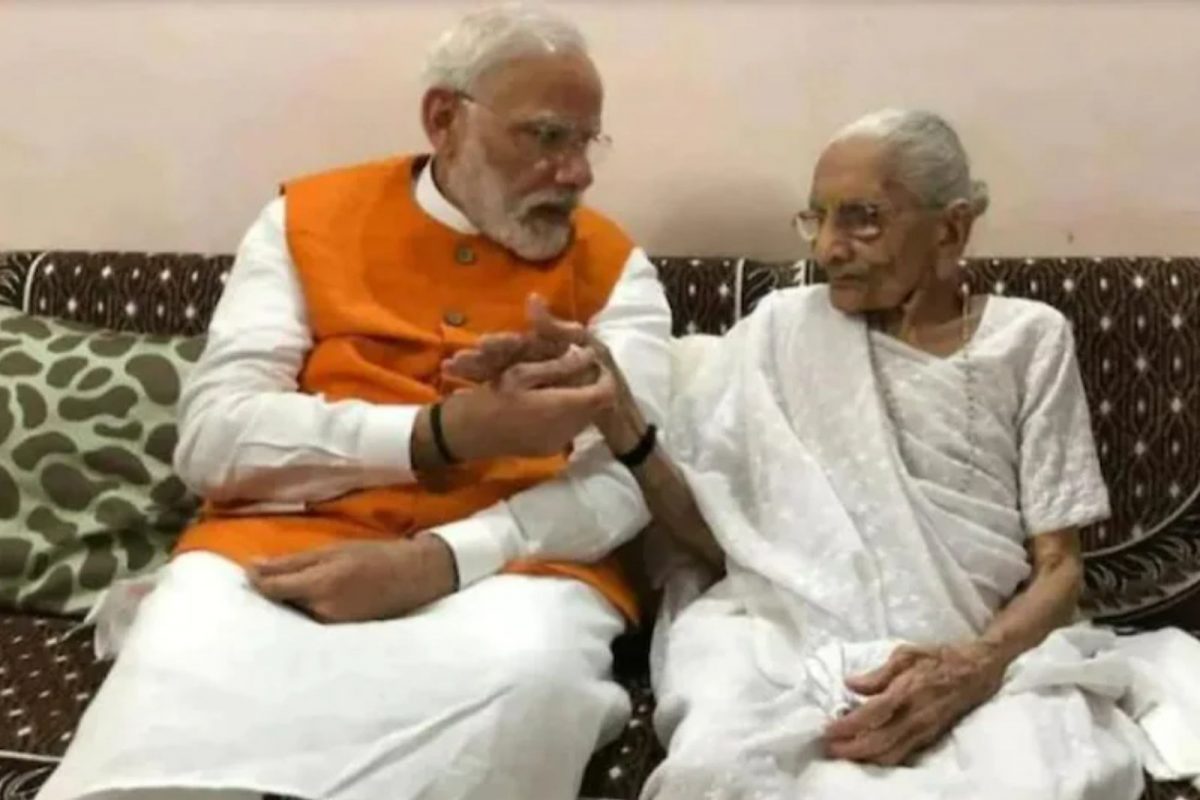 पंतप्रधान मोदींच्या आई करणार शंभरीत प्रवेश; काय आहे त्यांच्या निरोगी आयुष्याचं रहस्य?