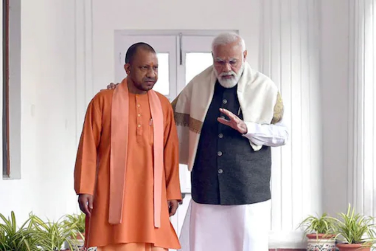 Modi@8 : पंतप्रधान मोदी म्हणजे पोलादी इच्छाशक्तीचे नेते, मुख्यमंत्री योगी आदित्यनाथ म्हणतात..