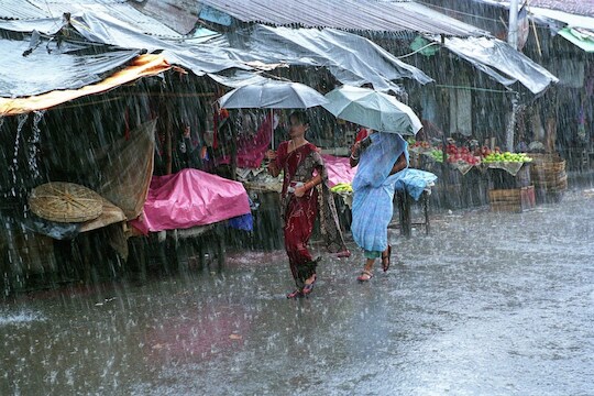 Monsoon Update : ये रे ये रे पावसा तुझी शेतकऱ्यांनी आहे आतुरता, अनेक जिल्ह्यात पाणी टंचाई