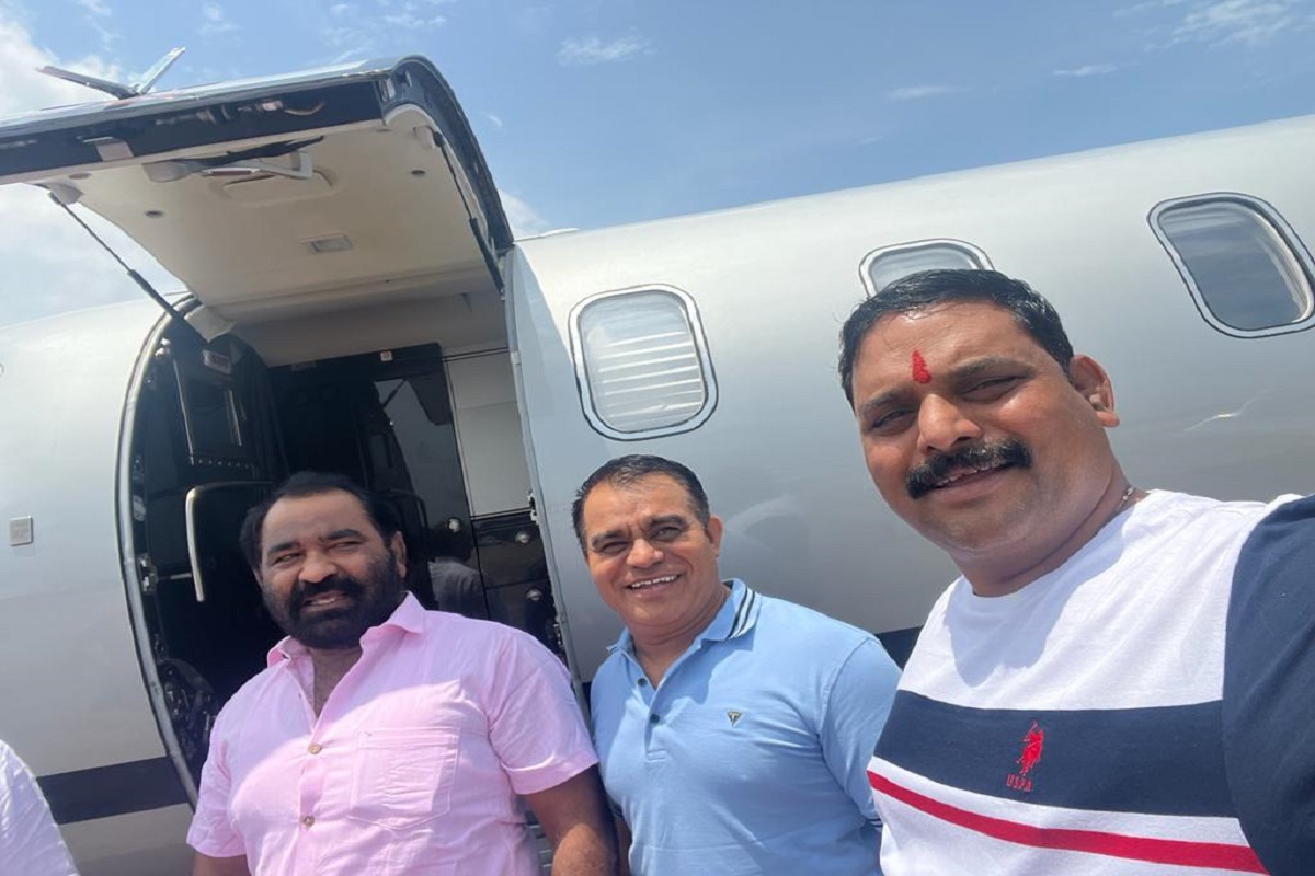 Eknath Shinde Guwahati : नितीन देशमुख पळून नाही तर सन्मानाने परत गेले, शिंदे गटाकडून देशमुखांचा भांडाफोड