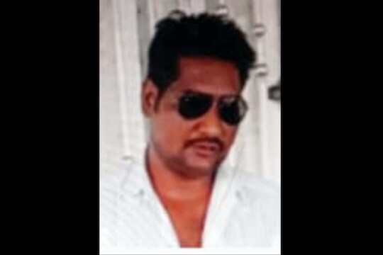सिलेंडरपेक्षा मित्राचा जीव झाला 'स्वस्त', कुऱ्हाडीने वार करून मित्रानेच संपवलं, परभणीतील घटना