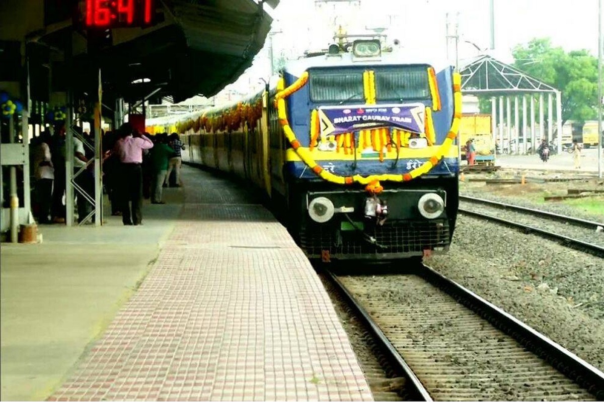 भारतातील पहिली खाजगी ट्रेन कोइमतूर हून रवाना; उद्या पोहोचणार शिर्डीला, काय आहेत याची वैशिष्ट्ये?