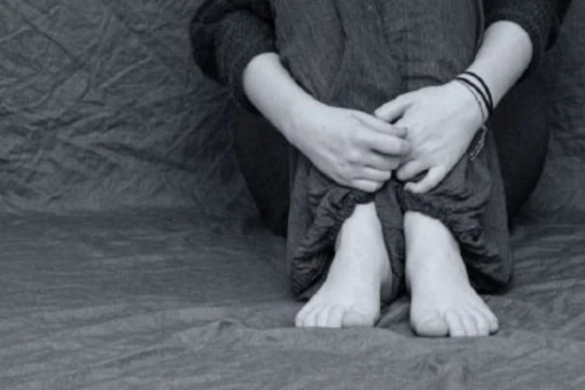 डेटिंग App व्दारे आली संपर्कात, मैत्री होताच महिला गेली 5 स्टार हॉटेलमध्ये; पुढे घडला नको तो प्रकार