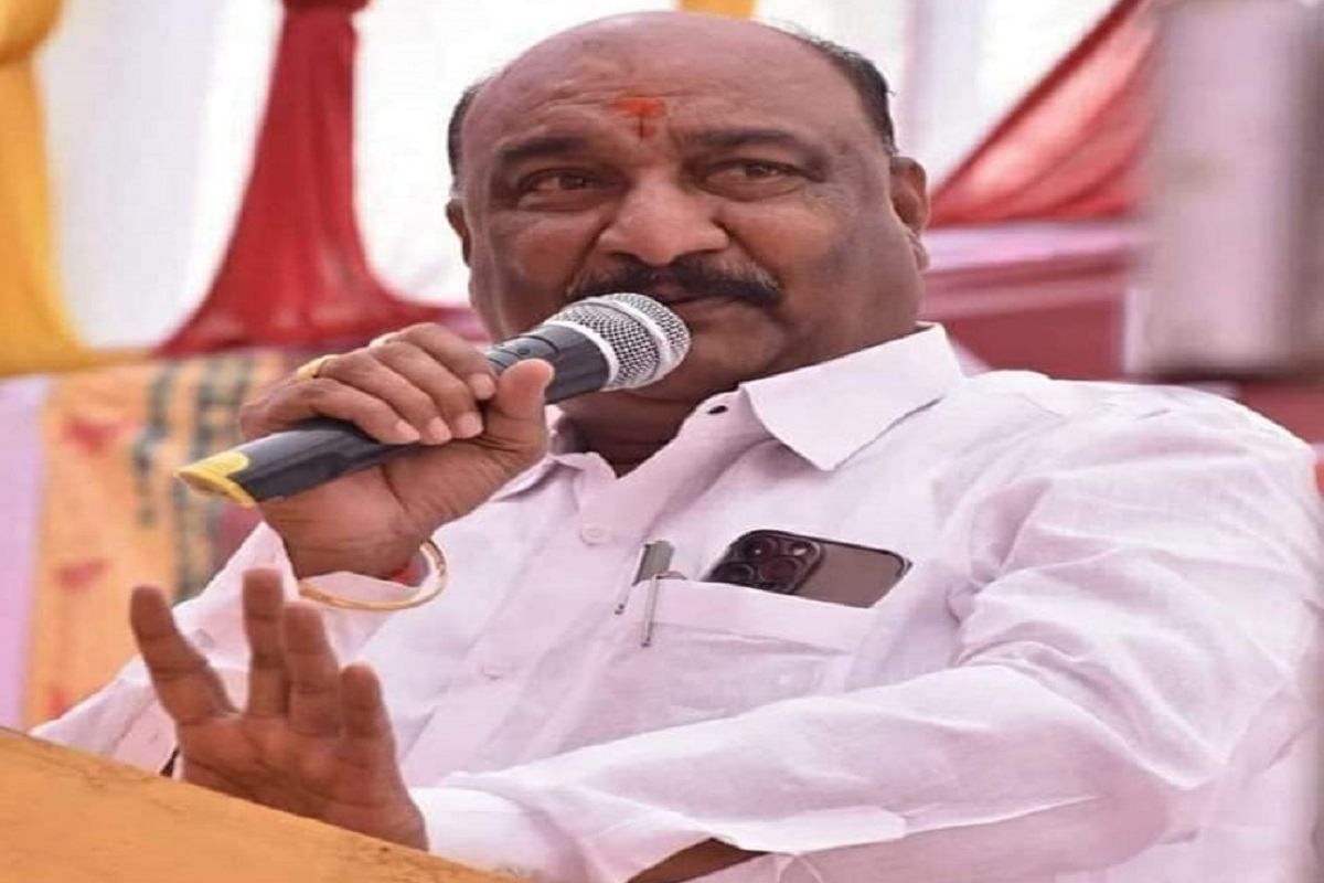 शिवसेनेचे बंडखोर आमदार संदीपान भुमरेंना देव पावला, म्हाडाच्या अल्प उत्पन्न गटातून घराची लॉटरी, स्वत:चं हक्काचं घर होणार