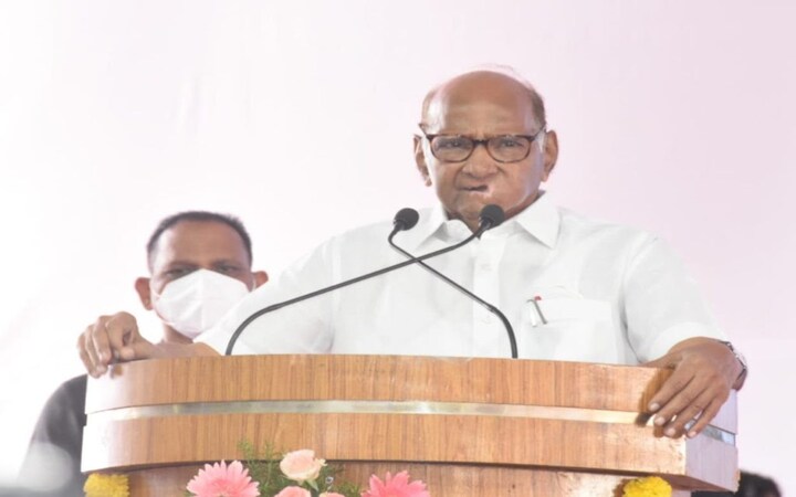 'दिल्ली'समोर झुकणार नाही, शरद पवार कडाडले, भाजपवर साधला निशाणा