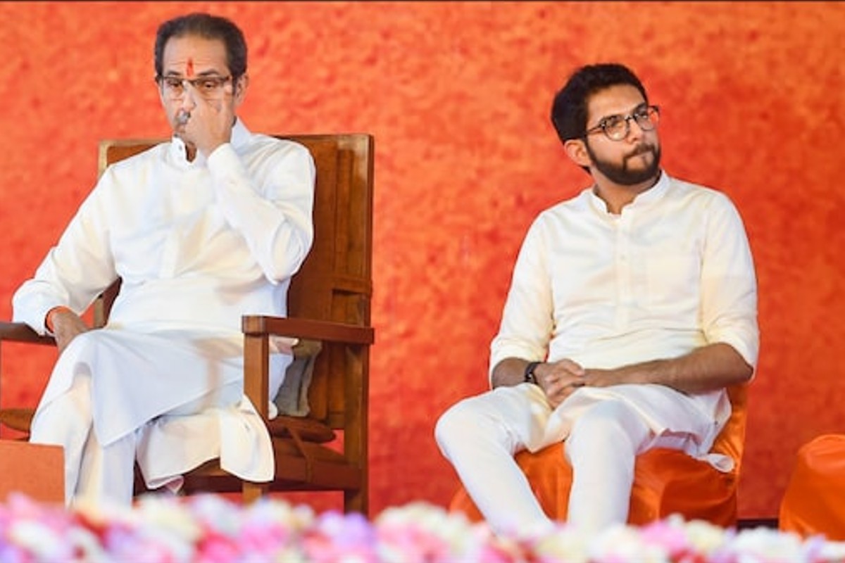 17 जणांच्या पाठिंब्यावर शिवसेनेने गटनेता ठरवला, पण नवा पेच निर्माण होणार?