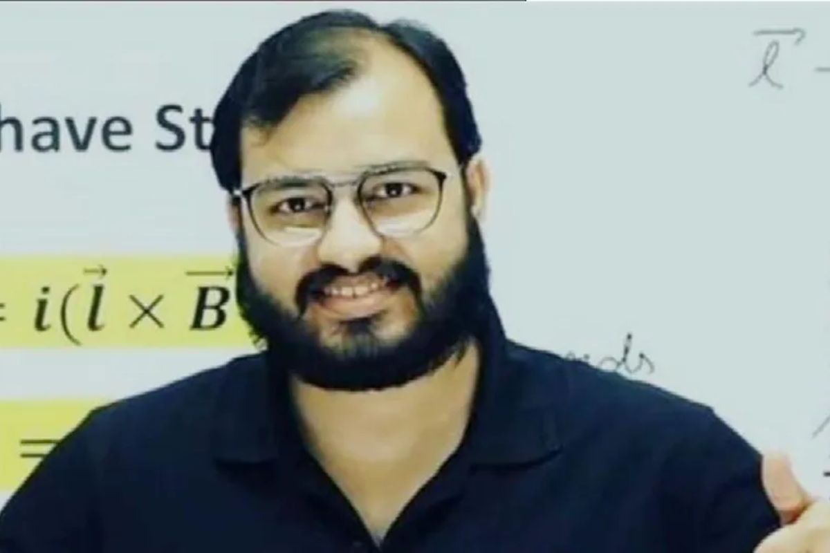 अलख पांडेय