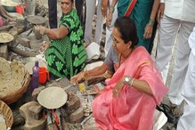 शरद पवार सरकार वाचवण्यात व्यस्थ तर सुप्रिया सुळे वारकऱ्यांसोबत व्यस्थ शरद पवार सरकार वाचवण्यात व्यस्थ तर सुप्रिया सुळे वारकऱ्यांसोबत व्यस्थ