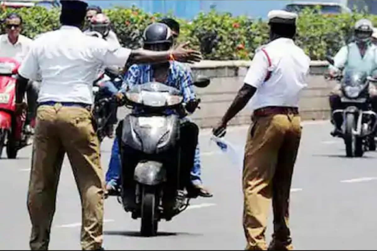 वाहन चालवताना ही 6 कागदपत्रे सोबत असणं आवश्यक; अन्यथा बसू शकतो मोठा भुर्दंड