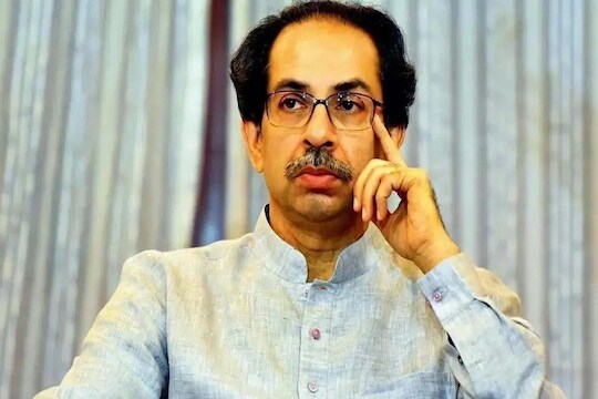 'ठाकरे आणि शिवसेना हे नाव सोडून जगून दाखवा'; मुख्यमंत्र्यांचं बंडखोरांना आव्हान