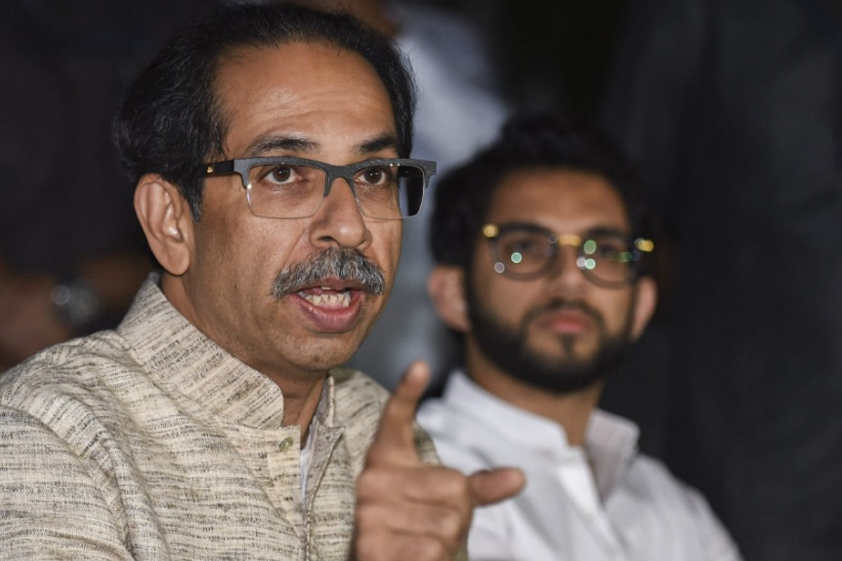 महाराष्ट्रात राजकीय भूकंप, काऊंटडाऊन बिगिन! उद्धव ठाकरे उद्या 1 वाजता घेणार मोठा निर्णय?