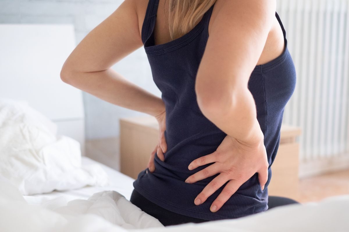 Tailbone Pain : माकडहाडाच्या वेदनांमुळे त्रस्त झालाय का? हे 4 घरगुती उपाय करून बघा परिणाम