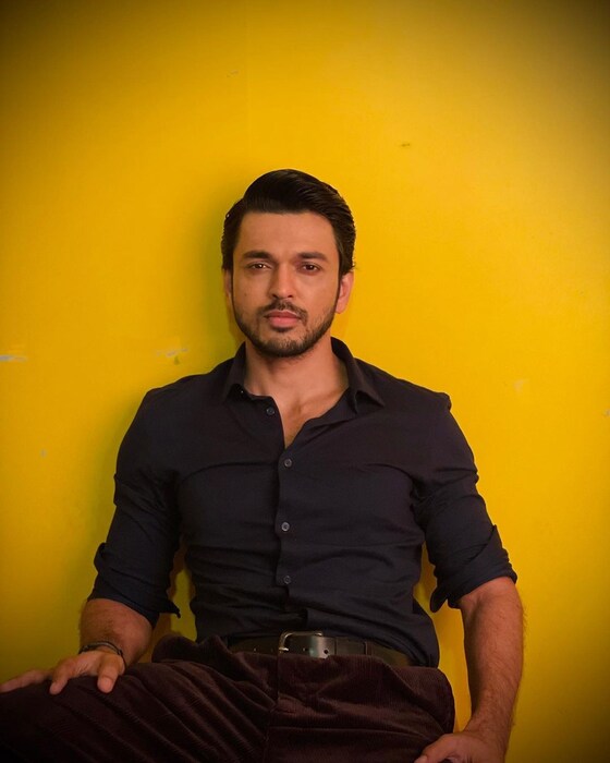 ललितच्या नवनवीन फोटोंना चाहते नेहमीच पसंती दर्शवतात आणि त्याचं कौतुक करतात. 